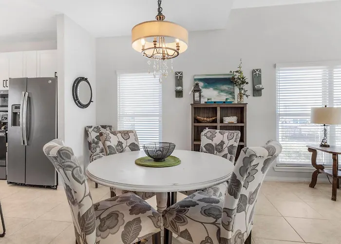 Happy Daze By Collection Holiday home